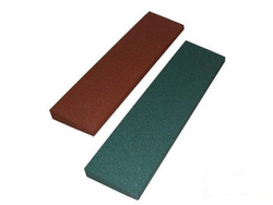 Esquina de goma 60x16x4,5 cm